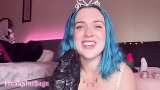 The hottest anal gapping action with Princess and a massive toy
