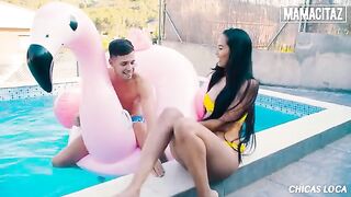 Andreina Deluxe has sex in the pool with a guy with big cock