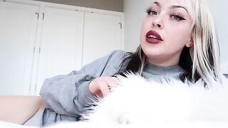 Girlfriend's persuasive CEI, a popular POV facial roleplay video