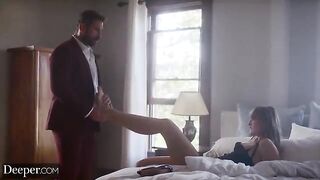 The girl next door Dubsie gets a married man’s huge dick in her pussy