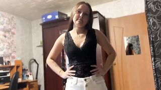 Skinny tattoo girl cheated on her husband with a pizza delivery guy