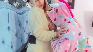 A trio experience with a pregnant woman in her 6th month, enjoying an incredible encounter