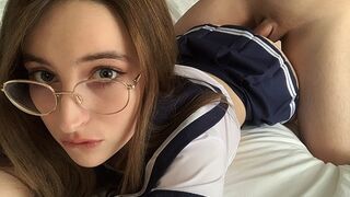 Stepsister BellaMurr fucks after college, shoots a hot video