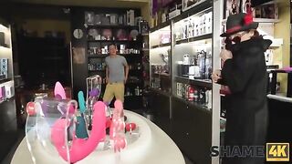 Mature woman fucks huge dildo, fulfilling her desires