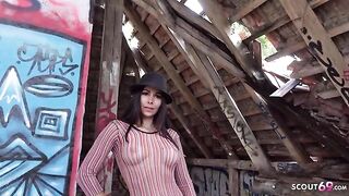 Outdoor casting with Jessy Jey for raw, unfiltered action
