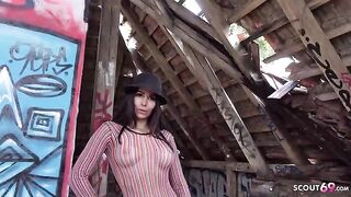 Outdoor casting with Jessy Jey for raw, unfiltered action