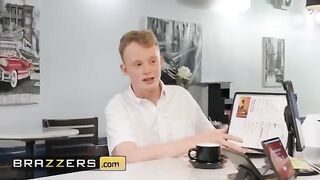 Bored waitress Syren De Mer gets her asshole gapped for tips