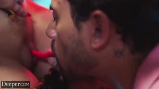 Deep anal sex with Maitland and a stranger on Deeper
