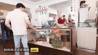The owner of the boutique Christie Stevens gets naked after seeing Apollo Banks