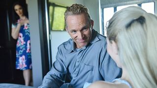Hot step daughter Jane Wilde rides step dad’s fat prick