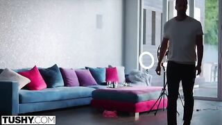 The anal-loving influencer Lexi got fucked by a cameraman