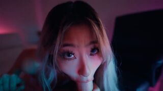 A sexy Asian teen, Raya Steele, gave me an incredible deepthroat blowjob