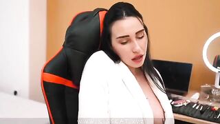 Mommy got knocked up by step son’s cum during his jerk off session