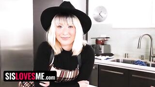 Step sister Jessie Saint gets her pussy filled with cum by the broth Brother