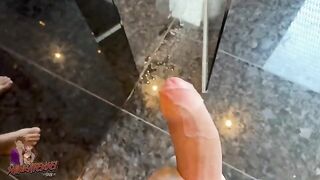 I spied an Austrian girl in the shower and jerked off