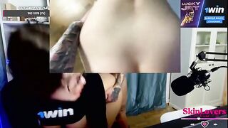 Skinloverss streamed herself on Twitch, donating herself during a stream
