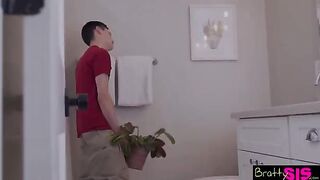 Who could have thought that stepbrother sex might be so hot, Samantha Lexi says