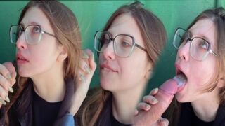 A blowjob in public place by a kinky stepsister, just like a scene from a taboo fantasy