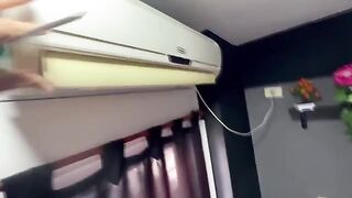 A hot girl has no money to pay for the AC repairman