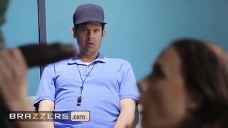 The coach allowed Davin King to fuck Chanel Preston for preparation