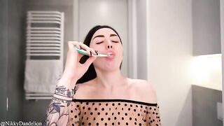 Woke up with a stranger and got fucked hard in my pussy