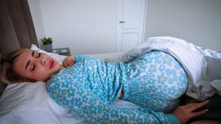A step mom can wake you in the most intimate way
