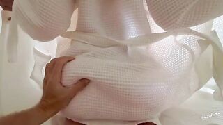 I shake my juicy ass for my stepbrother to seduce him and get fucked