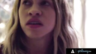 Teen Khloe Kapri sneaks into the bathroom with popular Gia Derza