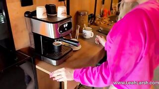 A hot blondie, Leah Meow, wants a strong cock for breakfast