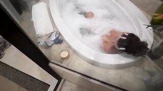 Girl shares bathroom with stepbrother, but he must keep his pants on in this steamy scenario