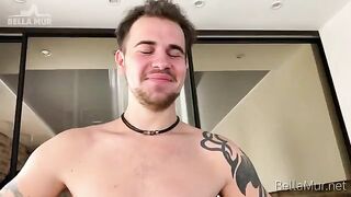 I picked up a girl in the bar and she fucked my husband