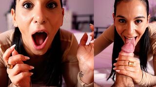 I swallowed a huge cock and got his cum in my mouth