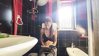 My tattooed friend fucked me hard on the toilet, it was intense!
