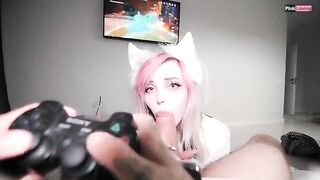 I played Genshin Impact while my girlfriend had her pussy fucked