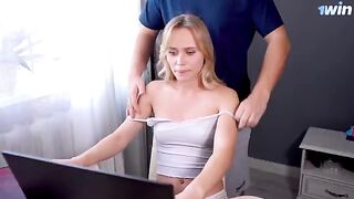 I made a massage for my stepsister streamer and it ended with sex