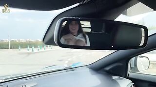 A girl had sex with a taxi driver and paid him with her panties