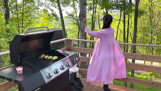 Hot mature woman with big boobs gets fucked outdoors