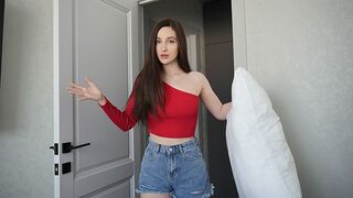 I’m Sharing a Bed with My Little Stepsister - Anny Walker (Hot stepsister action)