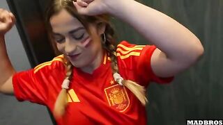 A Spanish supporter with a big ass got fucked in the anal and DP in the parking lot
