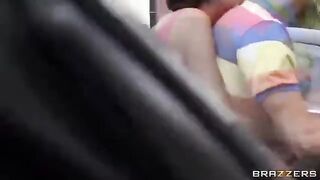The guy with his friends fucked two whores in a car