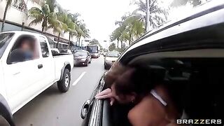 The guy with his friends fucked two whores in a car