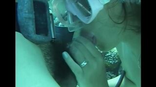 Fella has sex with a girl with a hairy pussy under the water