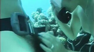 Fella has sex with a girl with a hairy pussy under the water
