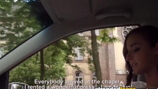 A wedding bride has sex with a taxi driver in the car