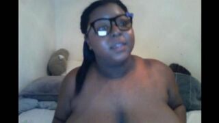 The black woman ended the webcam show with her big tits