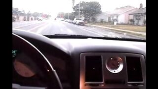 Nikki makes a blowjob in the car, it's her hobby