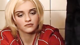 The girl had sex accidentally in the toilet washer
