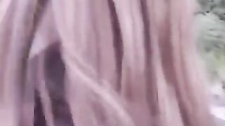 A girl is not shy to show her blowjob skills in public places