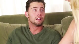 Massage boy cummed inside blonde bitch’s pussy