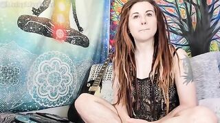 Funny Hairy Chick Squirts and Comes on Cam